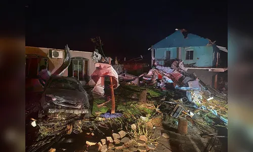 Tornado destrói cidade do Paraná; ao menos 5 morreram no estado