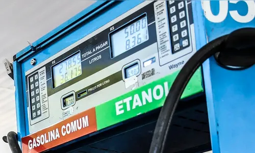 Petrobras anuncia redução do preço da gasolina em 4,9%