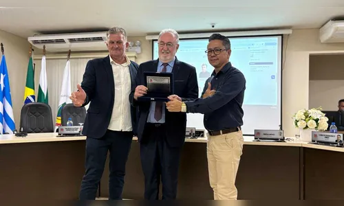 Deputado Turini recebe título de Cidadão Honorário de Jardim Alegre