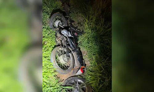 Jovem foge da PM e morre em colisão frontal na BR-376