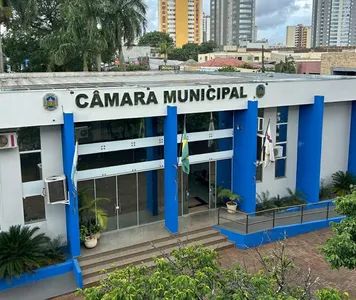 Evento acontece nesta sexta-feira (17), às 19h30, no plenário da Câmara de Apucarana