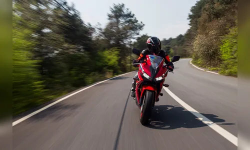 PRF flagra motociclista a 237 km/h na BR-369 no Paraná