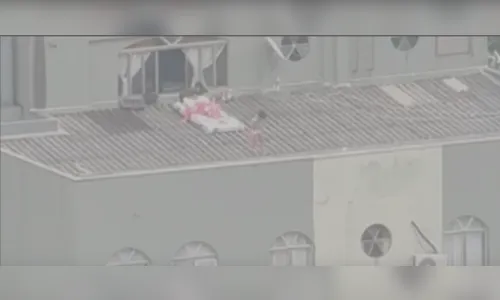 Quatro crianças são resgatadas de telhado de prédio em Cascavel