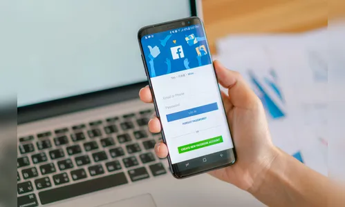 Jovem cai em golpe ao tentar comprar moto anunciada no Facebook