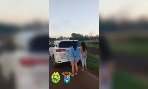 PM recupera caminhonete furtada e prende duas mulheres em Arapongas