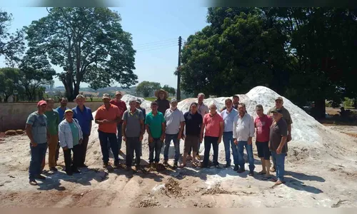 Prefeitura de Ivaiporã inicia entrega de calcário a produtores rurais