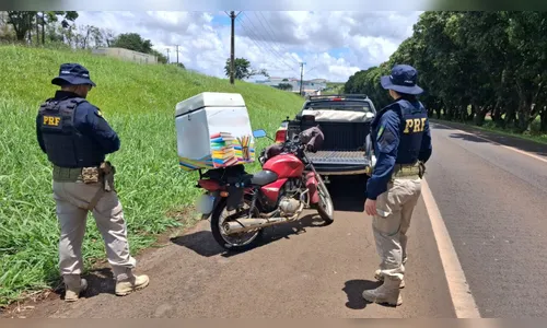 Moto apresenta falha mecânica e motociclista sofre queda na BR-369