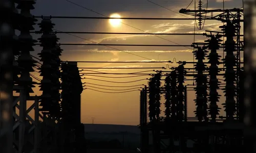 Ministro das Minas e Energia descarta volta do horário de verão no Brasil em 2025