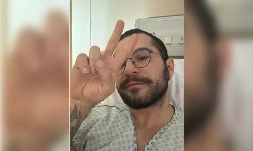 Homem raspa partes íntimas, contrai superbactéria e quase morre