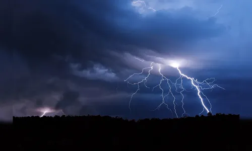 Alerta: ciclone intenso deve atingir o Sul do Brasil com ventos de até 100 km/h