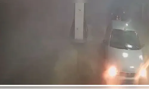 Vídeo mostra objetos voando em temporal que atingiu SC; veja