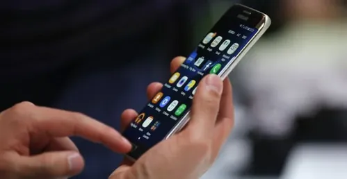 A vítima desconfiou e procurou a polícia