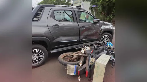 Acidente foi por volta das 10 horas