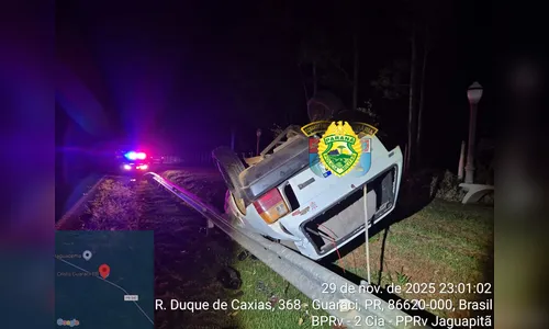 Jovem de 26 anos fica ferido após capotamento em rodovia do Paraná