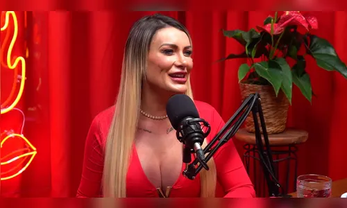 Andressa Urach revela que cantor a traumatizou na cama; saiba quem