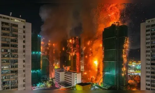 Incêndio que matou 128 pessoas em Hong Kong é extinto após dois dias