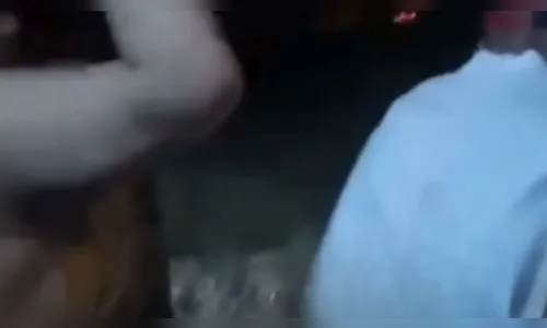 Homem se nega a pagar programa em Arapongas (PR) e apanha de chinelo