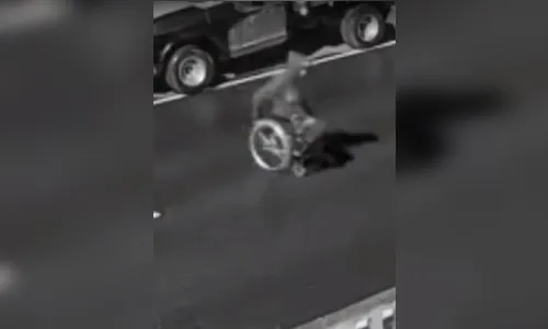 Cadeirante é suspeito de pular muro e praticar furto no PR