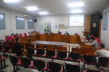Câmara de Rolândia durante sessão na quinta-feira