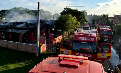 Ligação revela incêndio criminoso que destruiu residência em SC