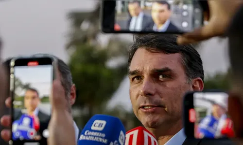 Moraes autoriza a visita dos filhos de Bolsonaro na PF