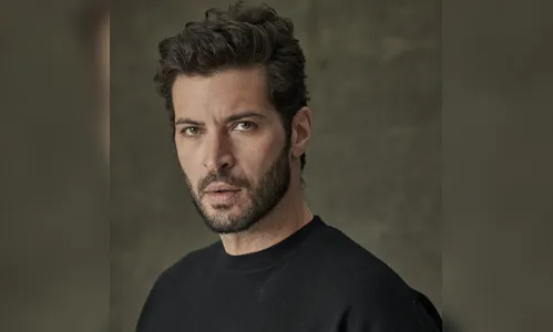 Ator Leandro Lima é internado após beber gasolina; entenda