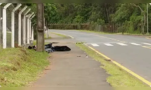Suspeito de esfaquear homem morre em acidente horas depois no PR
