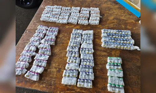 PRF apreende 340 ampolas de remédio ilegal para emagrecer no Paraná