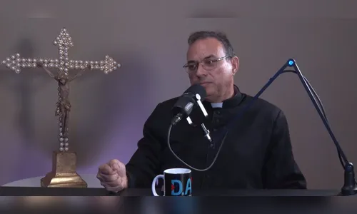 Padre exorcista da Diocese de Apucarana relata rotina, critérios e desafios do combate espiritual