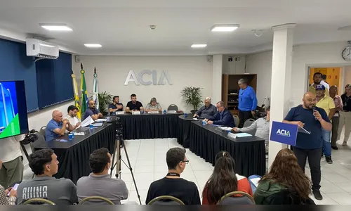 Câmara faz sessão rápida na Acia após morte de Vlamir Stabile