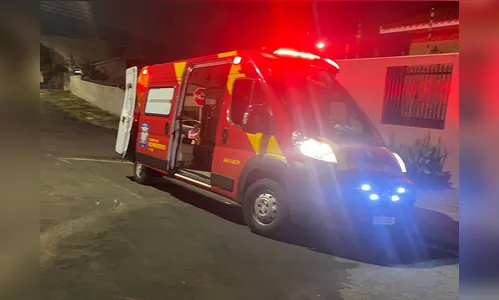 Motociclista leva 4 facadas e escapa de atropelamento em Apucarana