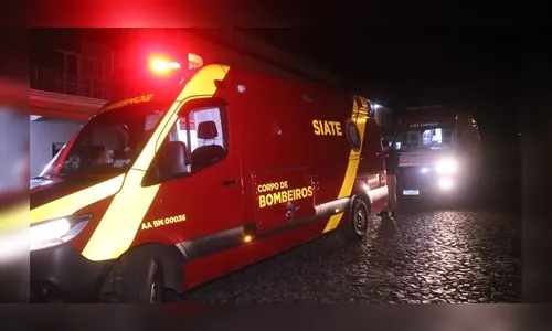 Jovem é esfaqueado e tem vísceras do abdômen expostas no PR