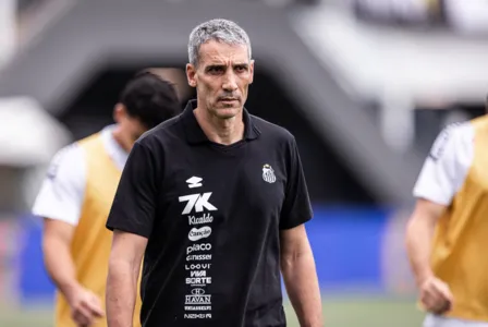 Vojvoda deixou a Vila Belmiro ressaltando que a união entre elenco, base e torcida será decisiva na próxima temporada.