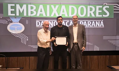 Apucaranenses recebem titulo de “Comendador da Inovação do Paraná”