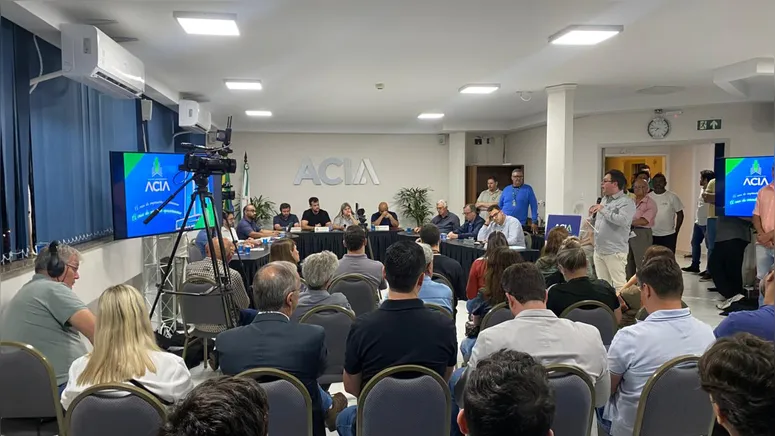 A Câmara de Apucarana emendou três sessões na sequência ontem