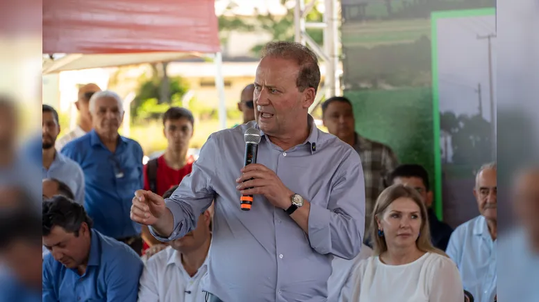 Prefeito Carlos Gil (PSD)