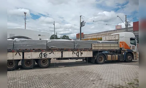 Defesa Civil Estadual envia 2,6 mil telhas para moradores de São José dos Pinhais