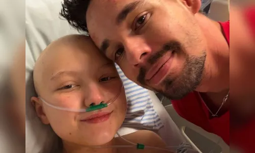 Há mais de um mês internada, Isabel Veloso segue em situação delicada