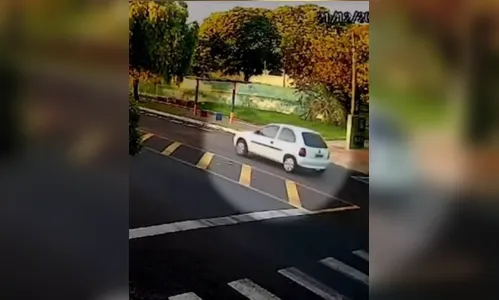 Adolescente é morto a facadas dentro de carro de aplicativo no PR