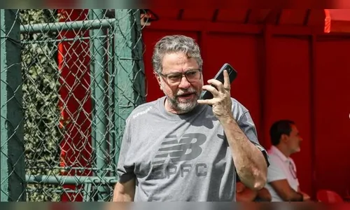 Conselho do São Paulo afasta Julio Casares e avança com impeachment