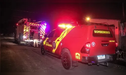 Filho incendeia casa com pais idosos e mãe cadeirante dentro no PR