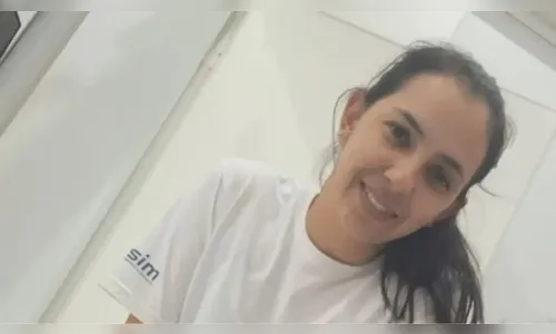 Mulher é morta em frente à base da PM quando fugia para pedir socorro em SC