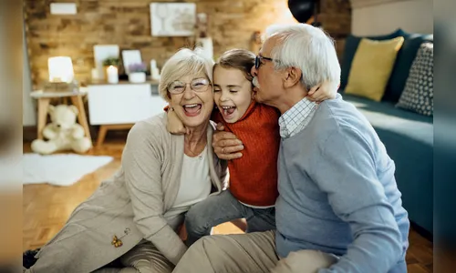 Férias e avós: o direito de convivência intergeracional