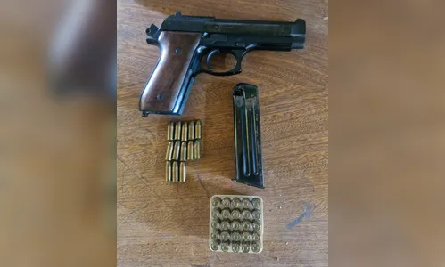 Filho encontra arma de pai falecido e aciona a PM em Arapongas