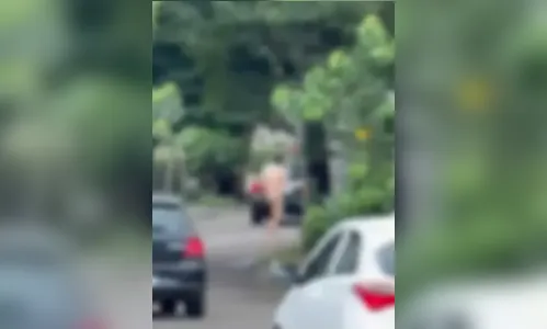Homem foge pelado em Maringá após suposto flagrante de traição; vídeo