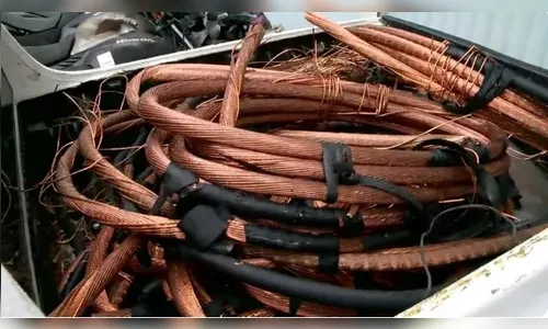 Ladrões furtam peças de cobre de locomotiva em empresa de Apucarana