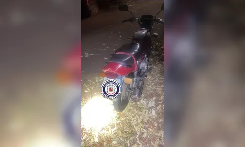 Moto furtada em Cambé é recuperada abandonada em distrito de Arapongas