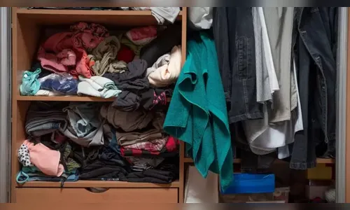 Mulher encontra casa revirada e roupas rasgadas pelo ex em Jandaia