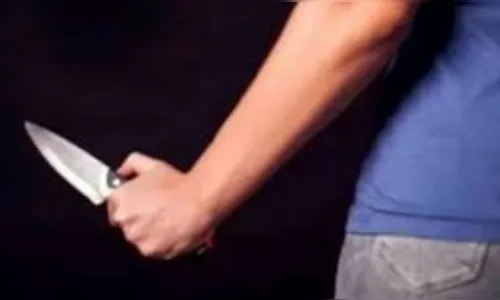 Mulher esfaqueia marido no abdômen após discussão em São Pedro do Ivaí