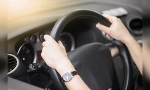 Briga de família acaba em tentativa de atropelamento em bairro de Apucarana